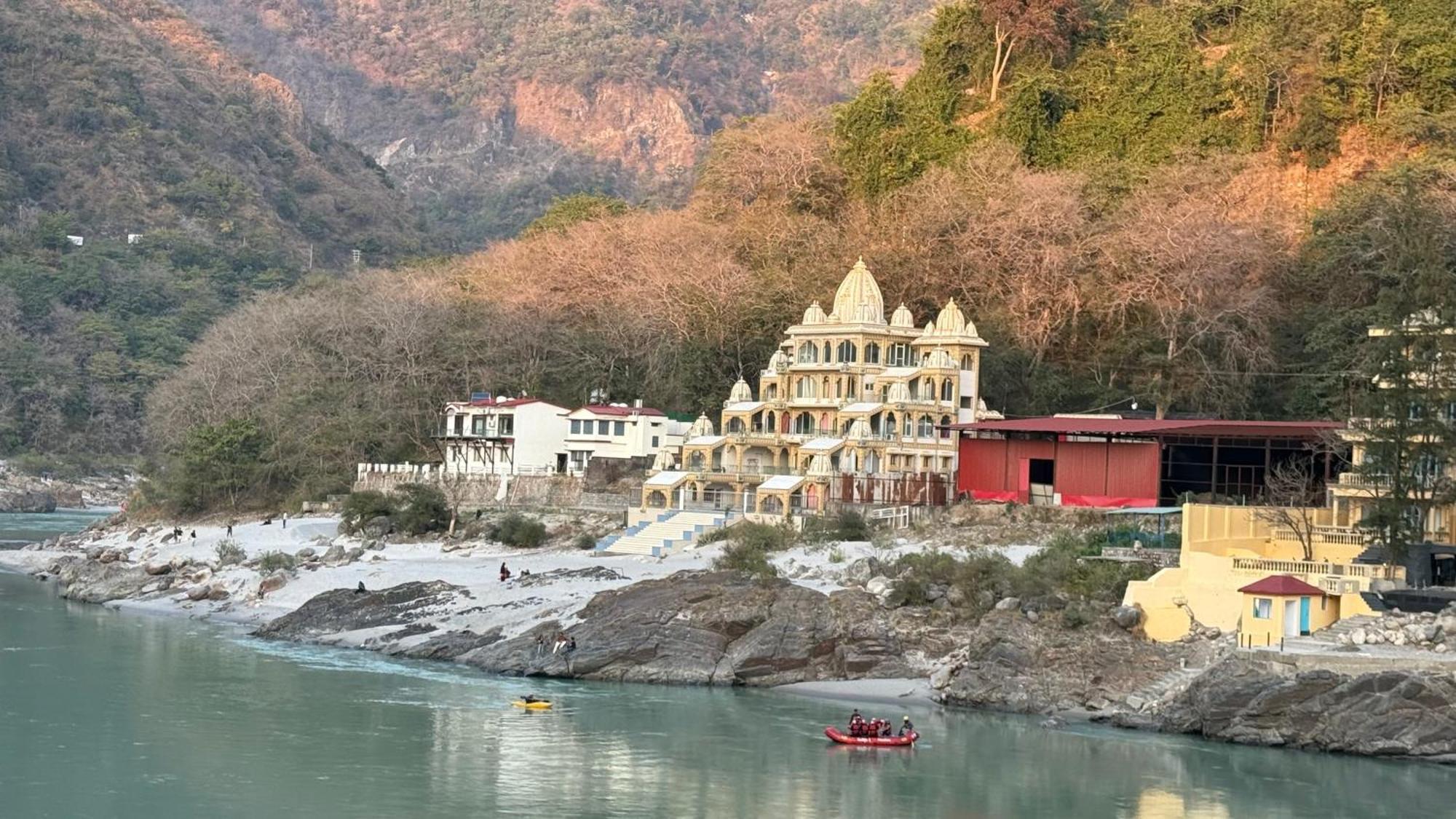 Luxury Aloha Majestic Apartments Rishikesh Luaran gambar