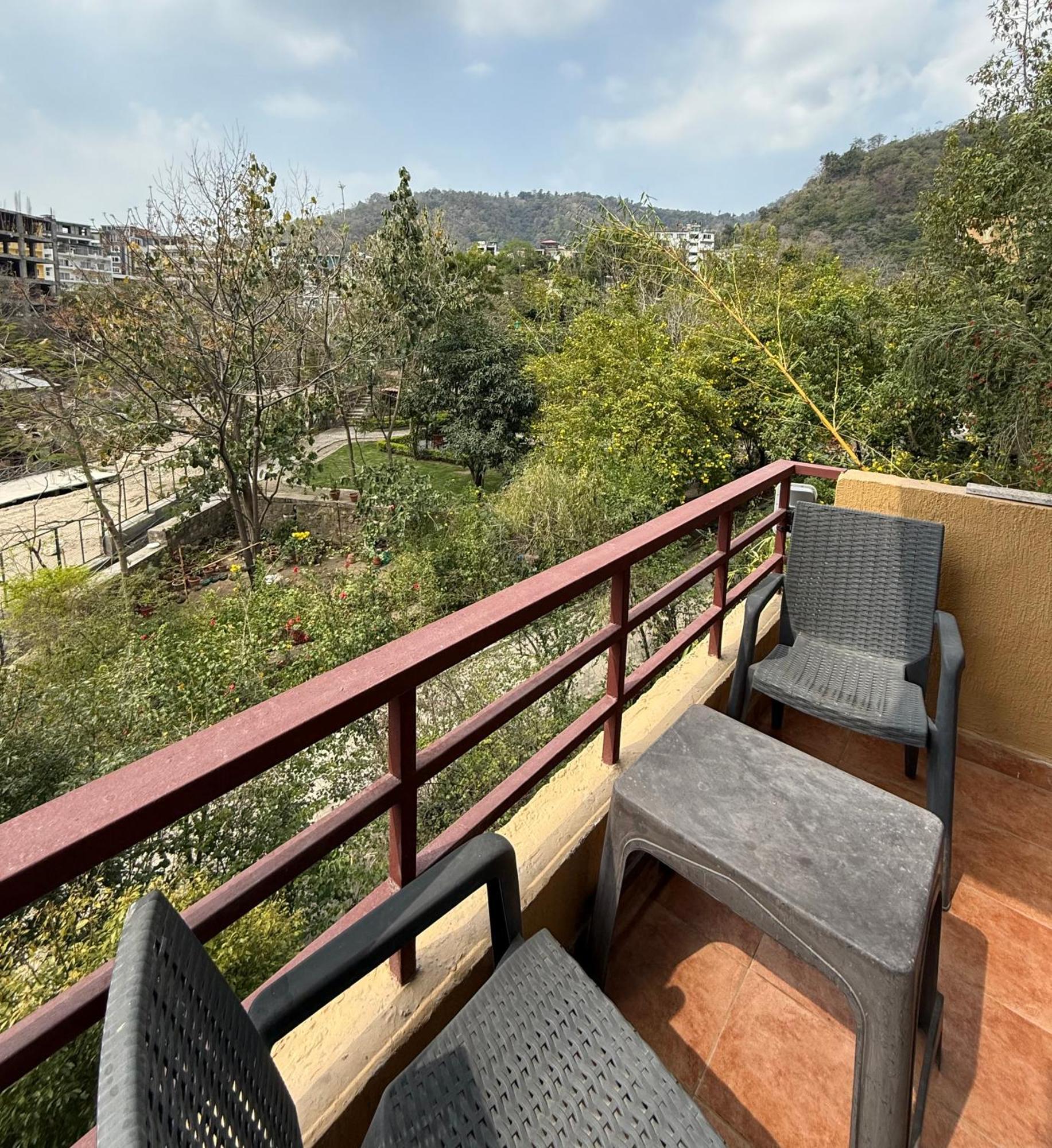 Luxury Aloha Majestic Apartments Rishikesh Luaran gambar