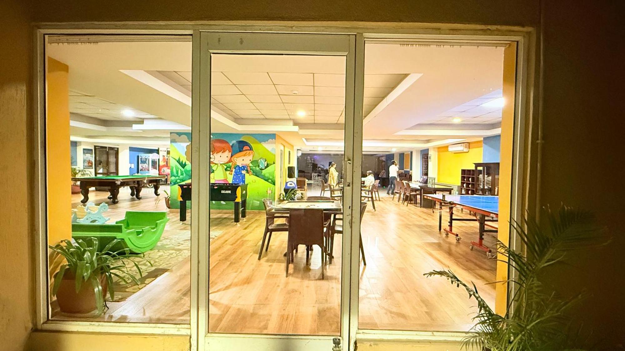 Luxury Aloha Majestic Apartments Rishikesh Luaran gambar