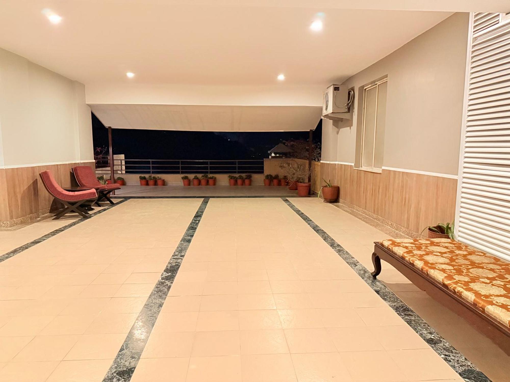 Luxury Aloha Majestic Apartments Rishikesh Luaran gambar